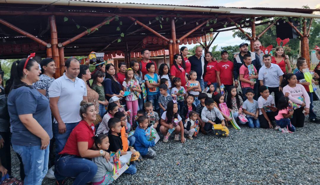 Celebración de la novena de Navidad