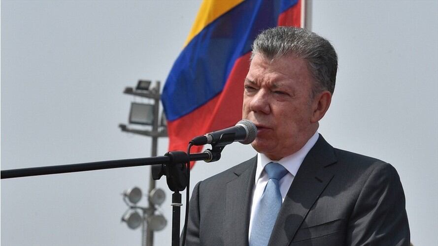 Juan Manuel Santos llega a París para protocolizar ingreso de Colombia a la OCDE. Foto: Colprensa