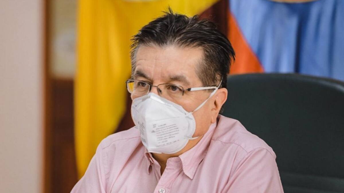 Pico de pandemia llegará en octubre, Ministro de Salud