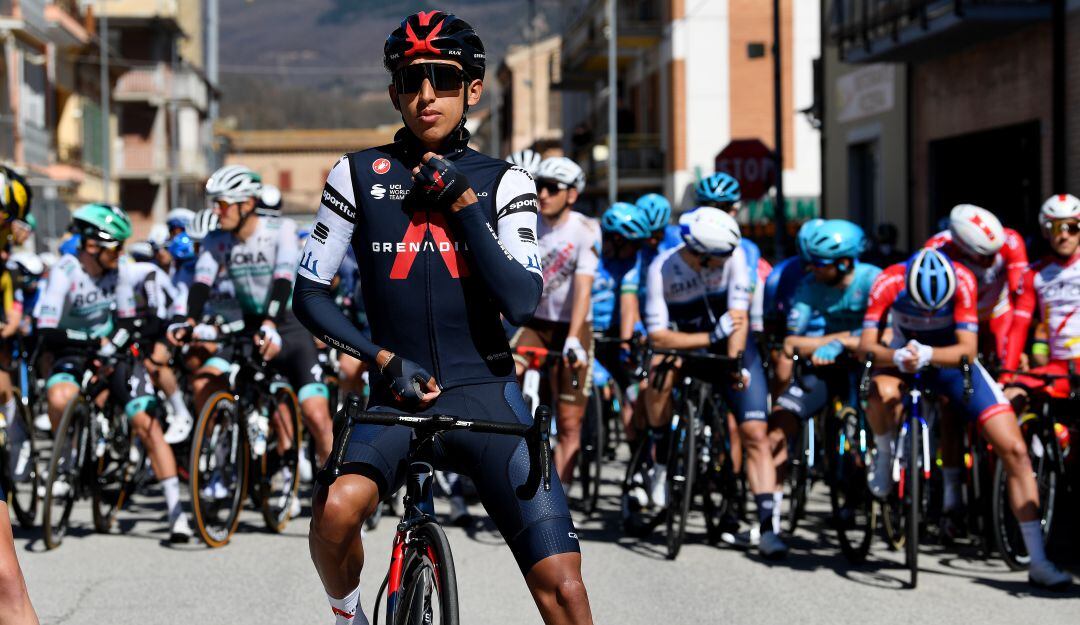 Egan Bernal durante su participación en la Tirreno Adriático.