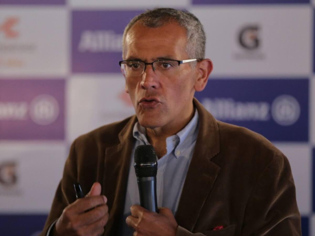 Especiales Caracol con David Colmenares, presidente de Allianz