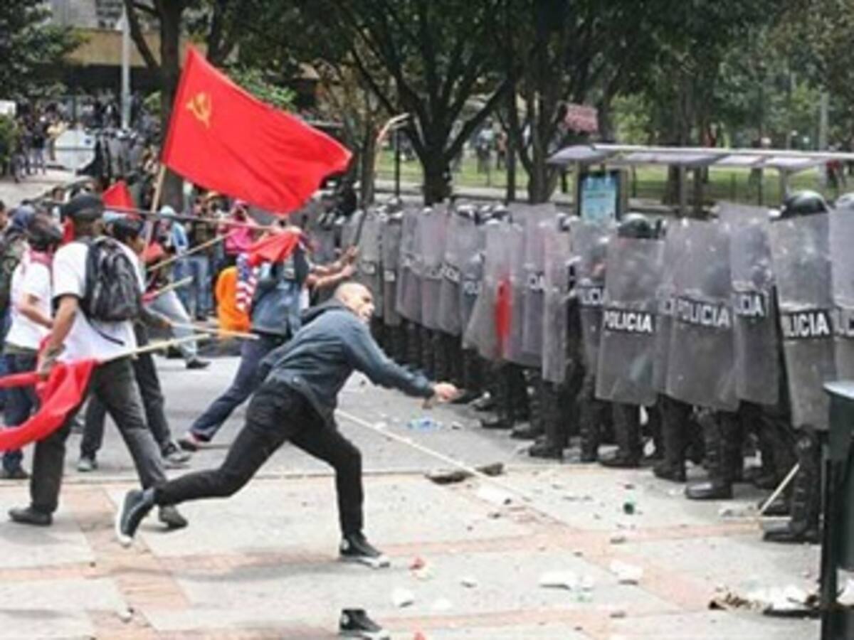 Gobierno anuncia contundencia para detener los disturbios en las Universidades