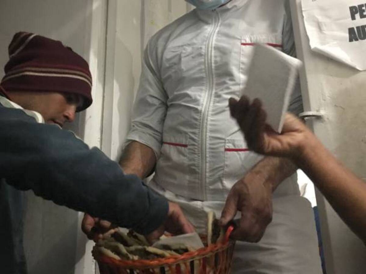 Un grupo de 8 niños y sus padres llevan 24 días caminando de Cúcuta a Tunja