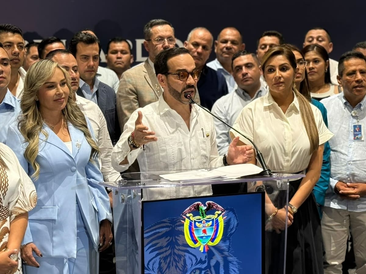“Tienen 10 días”: De la Espriella lanza ultimátum a cabecillas de grupos armados en el Tolima