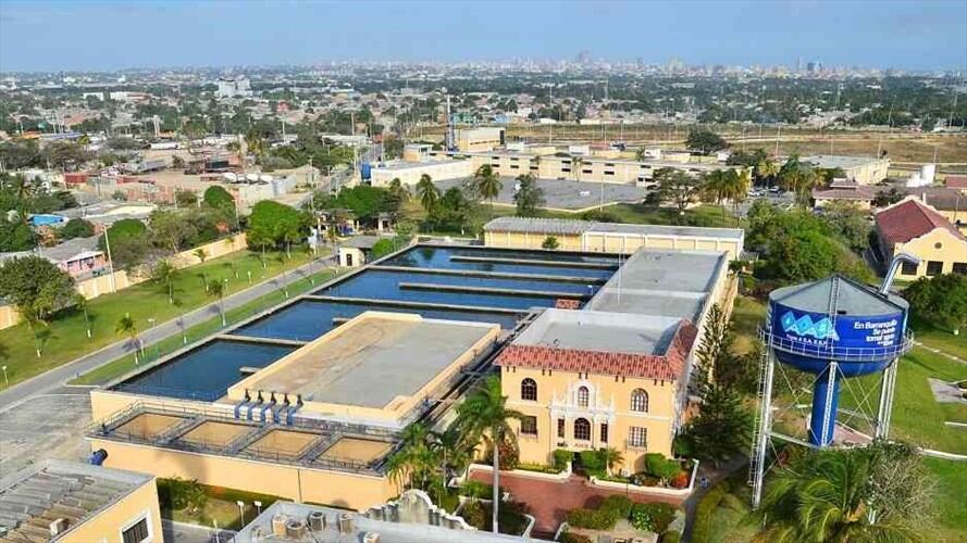 El senador pidió investigar a la junta directiva de Triple A por la pérdida de 400 mil millones de pesos. Foto: Cortesía