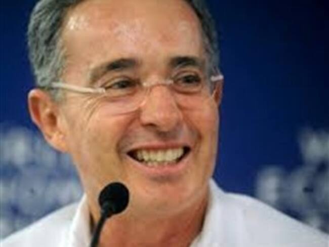 Tribunal de EEUU rechaza apelación para que Uribe testifique en caso Drummond