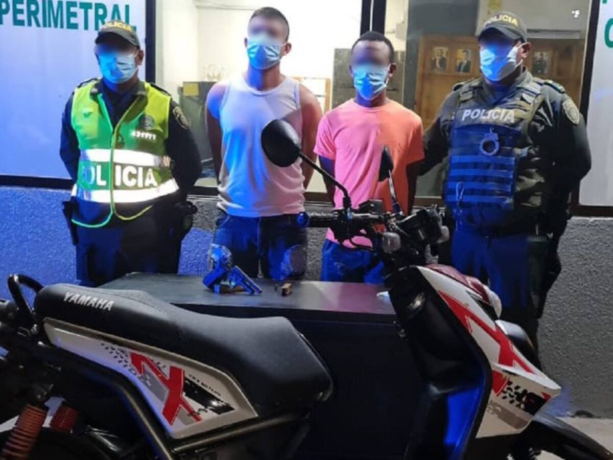 'El Bebé' y 'El Hubert' capturados por hurto de motocicletas en Cartagena