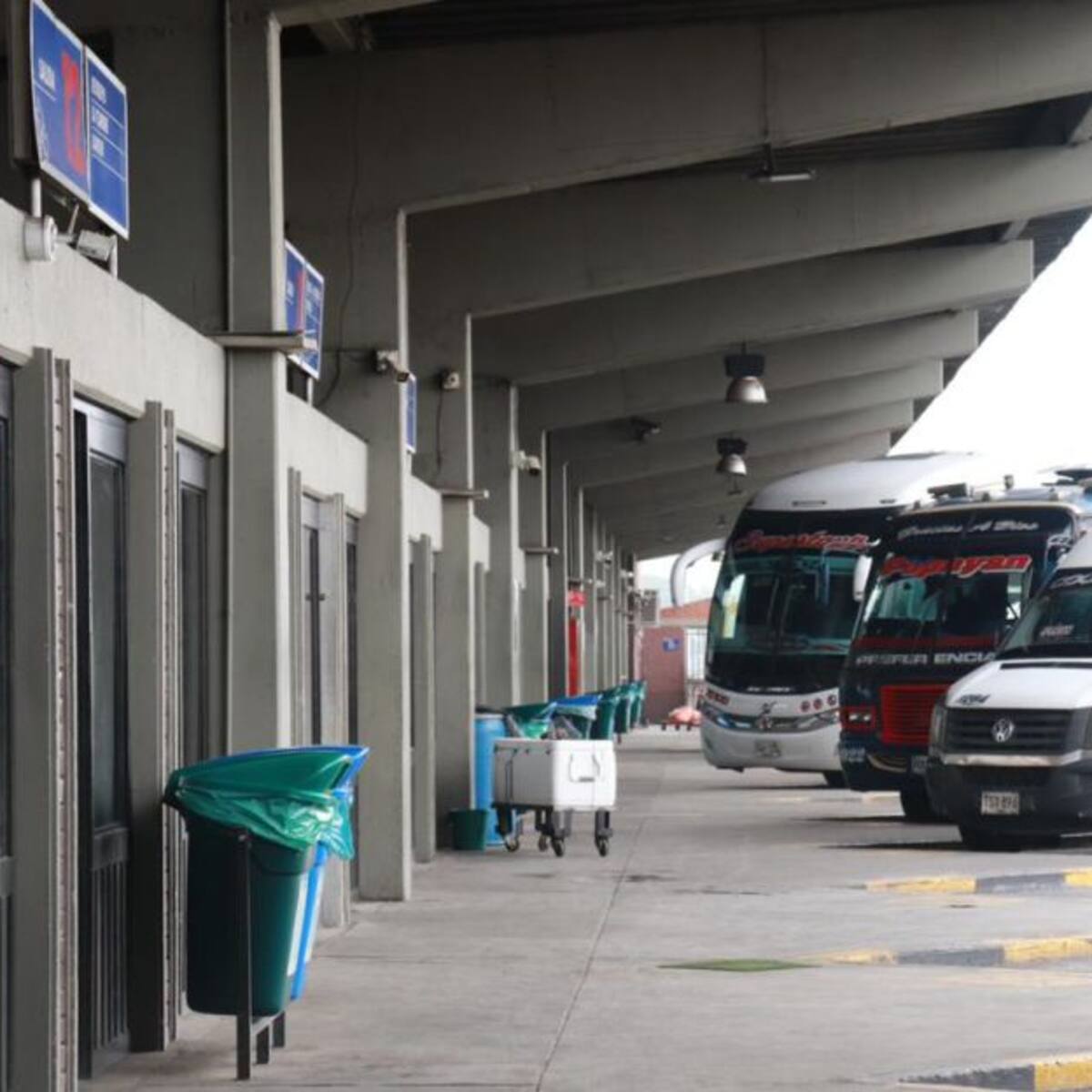 No hay salida de buses desde Cali hacia Cauca por bloqueo de Panamericana
