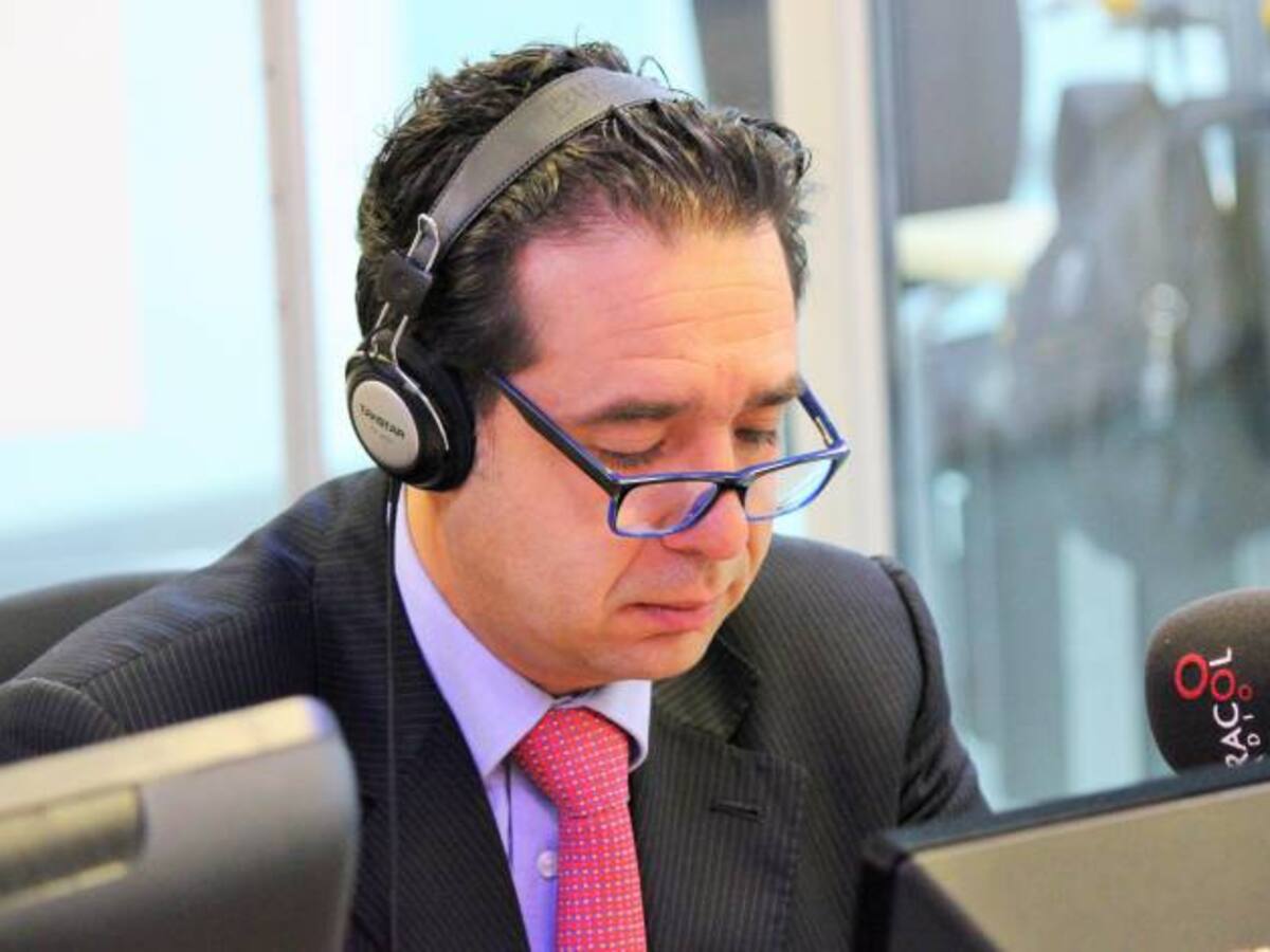 Fiscalía debe resolver la situación pronto por el bien del generalato: Estrada sobre el caso Montoya