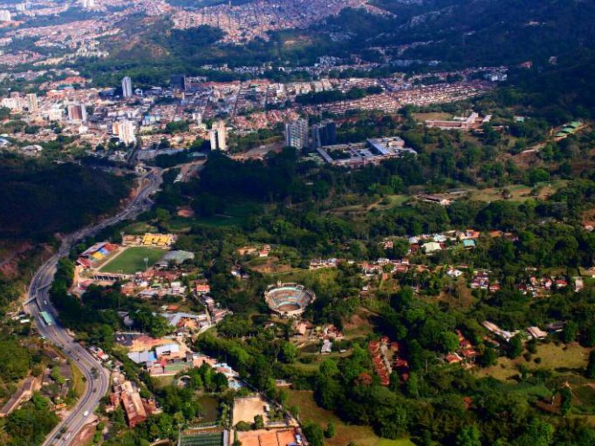 Murieron dos personas en un percance en la autopista a Piedecuesta