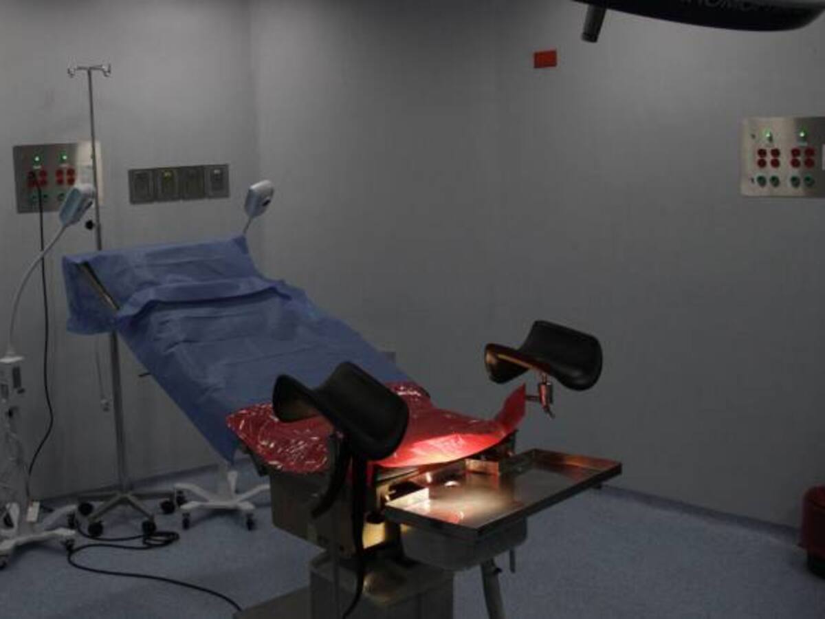 Médicos no podrán denunciar a mujeres que se practiquen abortos: Fiscalía