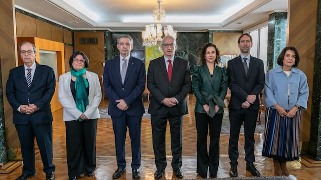 Ministro de Hacienda, Miguel Gómez, en la junta del Banco de la Republica. Foto: Banco de la Republica