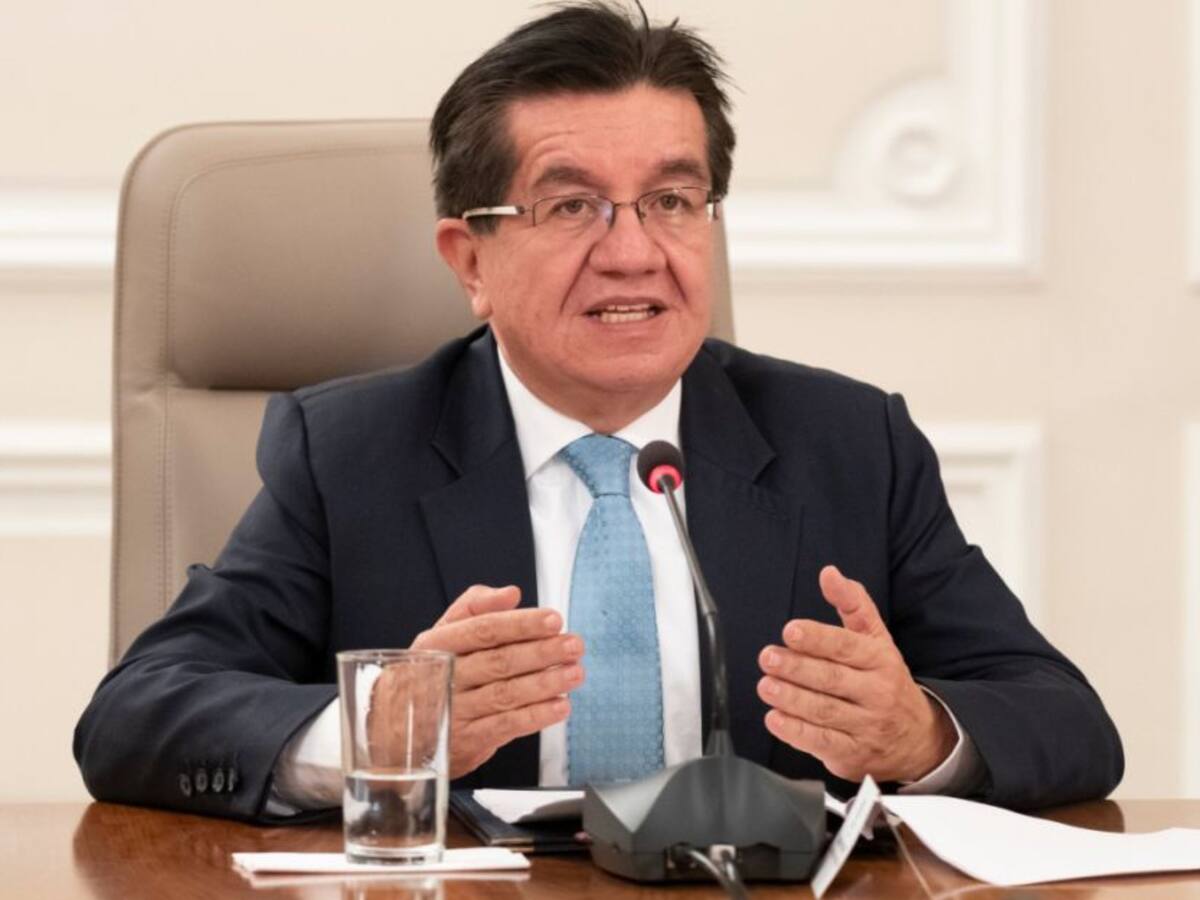 MinSalud: "Vamos a tener nuevas vacunas por parte de Estados Unidos"