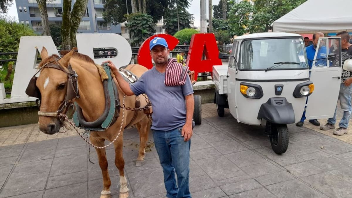 Carretilleros de Calarcá y Circasia cambiarán a motocarro