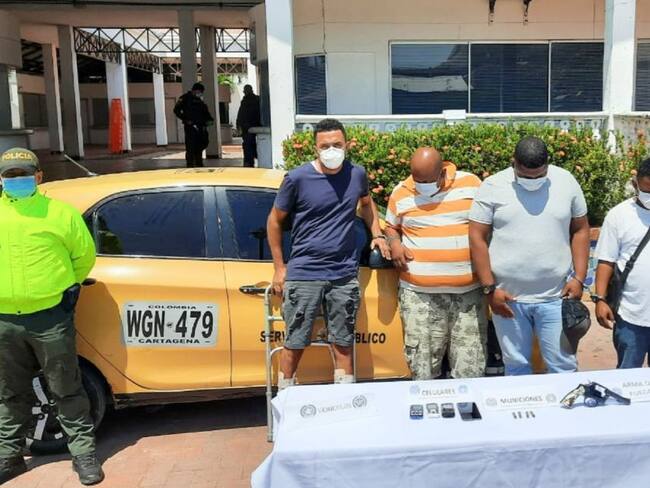 Los cuatro capturados operaban a bordo de un taxi
