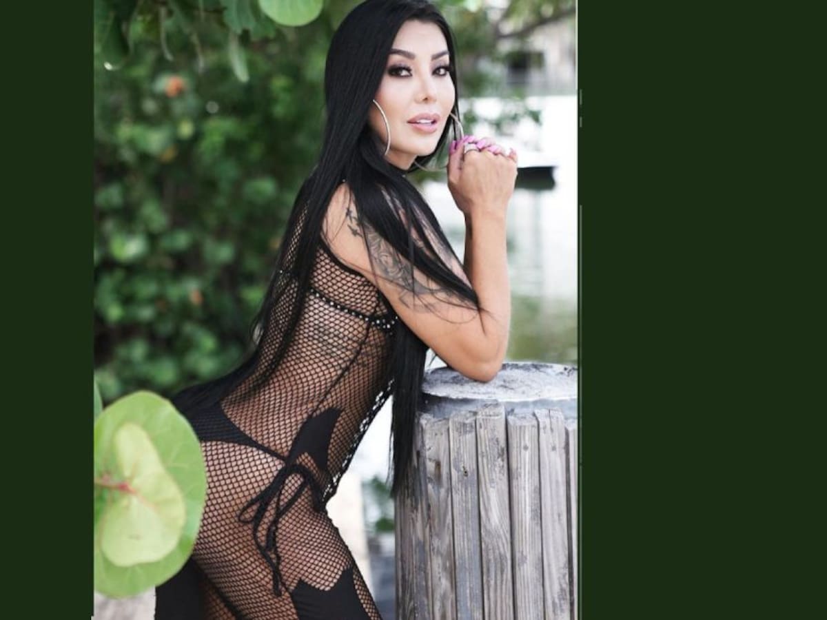 "Uy, ya lo vi todo": le dicen a Marcela Reyes por pequeño top