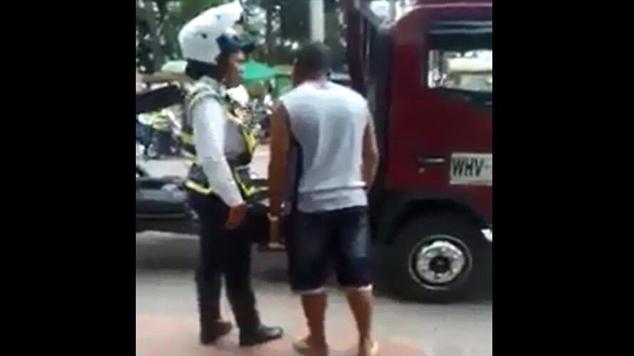 El supuesto caso de soborno involucra a una técnica en seguridad vial de Candelaria. Foto: imagen tomada de Video/ Cortesía Ernesto Álvarez.