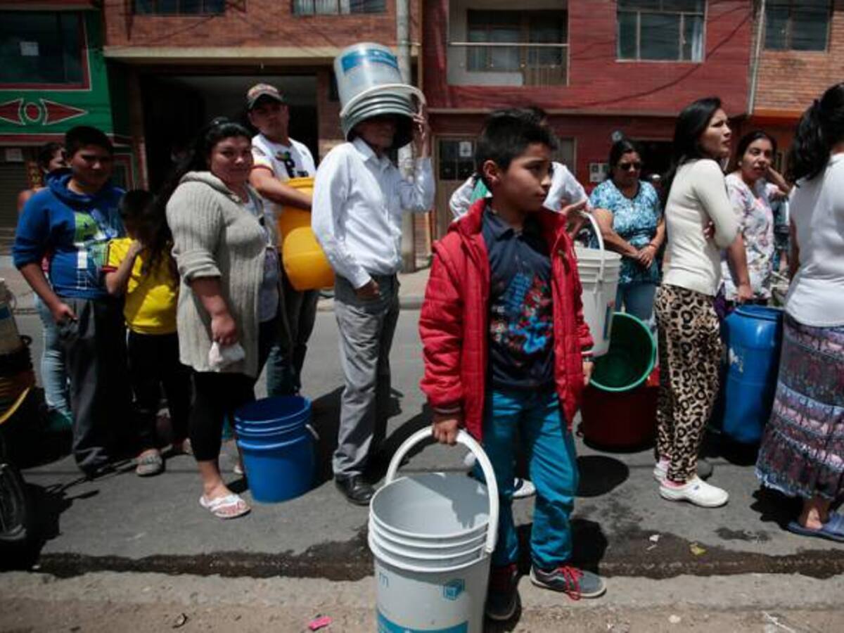 Sin servicio de agua varios barrios de Ibagué este viernes