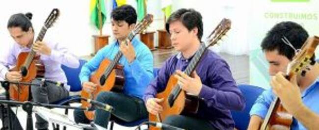 A-Típico Cuarteto de Guitarras- 12 de Junio Premier Universidades