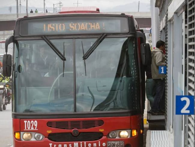 En diciembre inicia licitación de buses para fase I de Transmilenio