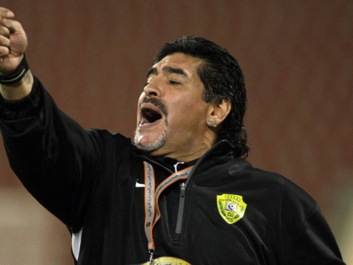 Diego Maradona es nuevo técnico de Dorados de Sinaloa
