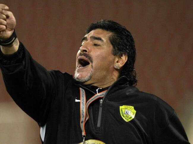 Diego Maradona es nuevo técnico de Dorados de Sinaloa