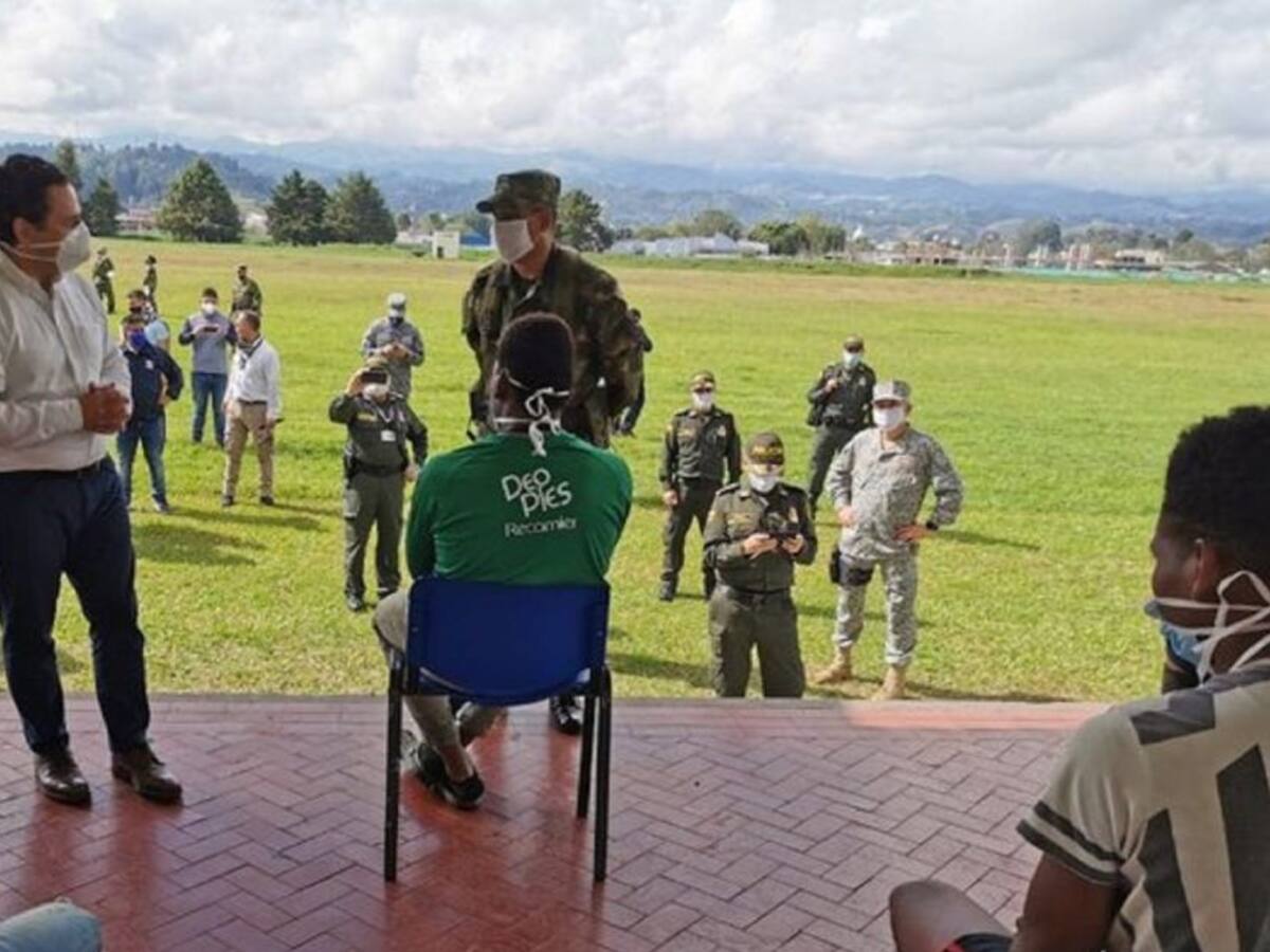 En el Cauca, otros siete integrantes del ELN se desmovilizaron en el Cañón