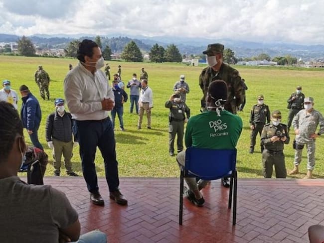 En el Cauca, otros siete integrantes del ELN se desmovilizaron en el Cañón