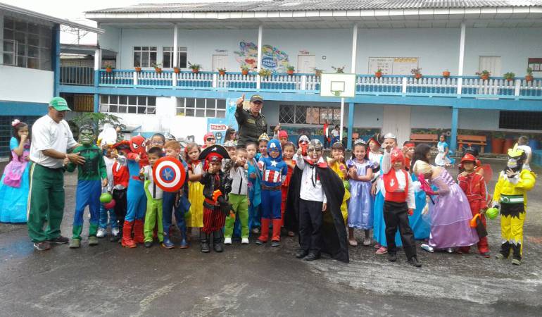 "Dulces de Paz" pide la Policía de Caldas para la celebración del Díaz de los Niños