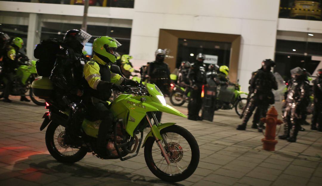 Interponen denuncia contra 7 oficiales que estuvieron en protestas del 9S