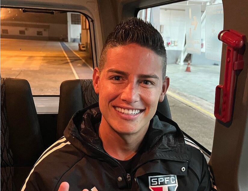 James Rodríguez a su llegada al Aeropuerto de Congonhas en Sao Paulo / Twitter: @SaoPauloFC.