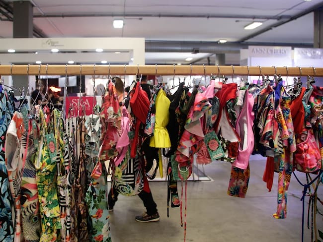 Prendas de vestir de los colombianos podrían subir de precio en un 25%