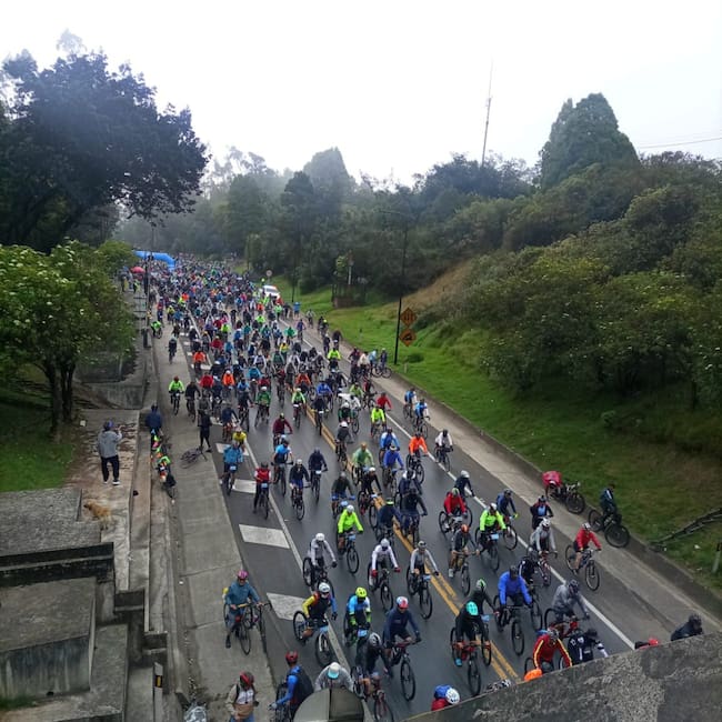 Caos en la movilidad de Bogotá este VIERNES por carrera de ciclistas en la vía al Llano