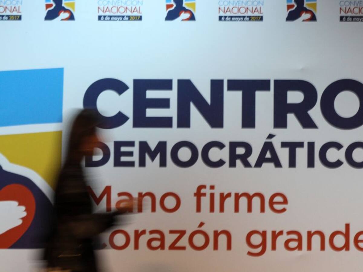 Centro Democrático sugiere al Gobierno a intervenir el Congreso