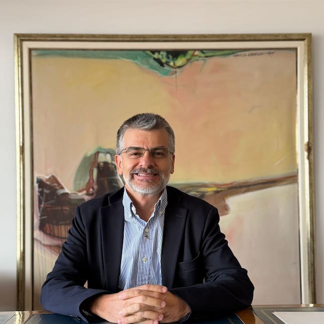 Francisco Javier Duque, director administrativo encargado de Comfenalco.