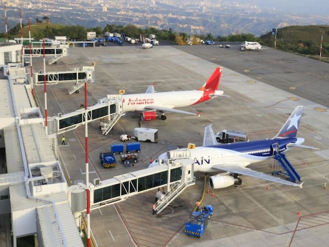 Por niebla está cerrado el Aeropuerto Internacional Palonegro