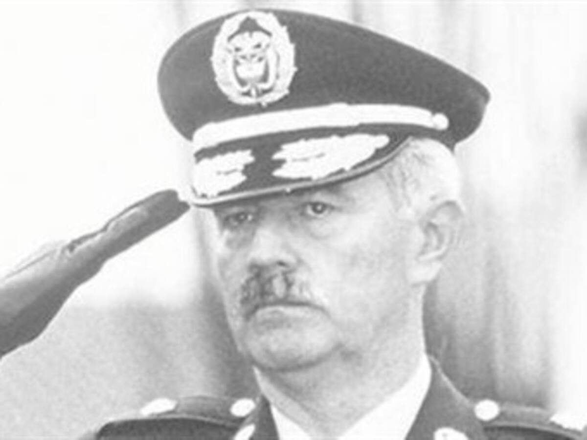 Revocan destitución del general Álvaro Velandia por desaparición de guerrillera