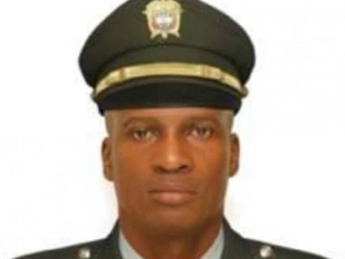 Felicidad en Buenaventura por liberación de policía secuestrado