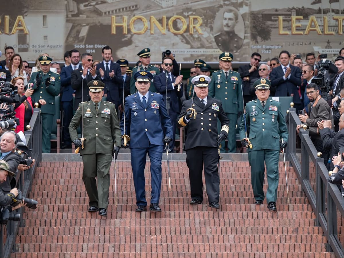 Galería: así fue la ceremonia de reconocimiento de nueva cúpula Militar y de Policía