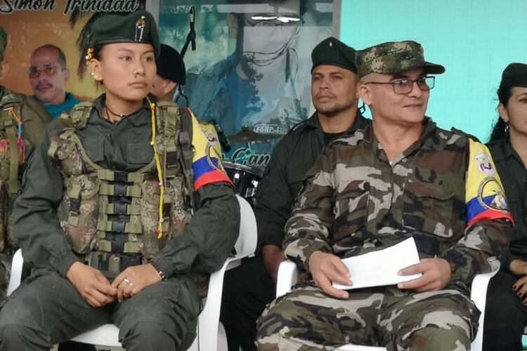 Colombia vive un conflicto armado que persiste tras el acuerdo de paz de 2016 y enfrenta a rebeldes, narcotraficantes y agentes estatales en una prolongada guerra que deja más de 9 millones de víctimas.