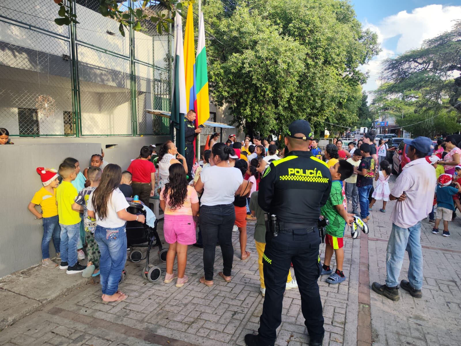 Las autoridades esperan un buen comportamiento por parte de los ciudadanos, evitando hechos que empañen esta celebración que une a las familias