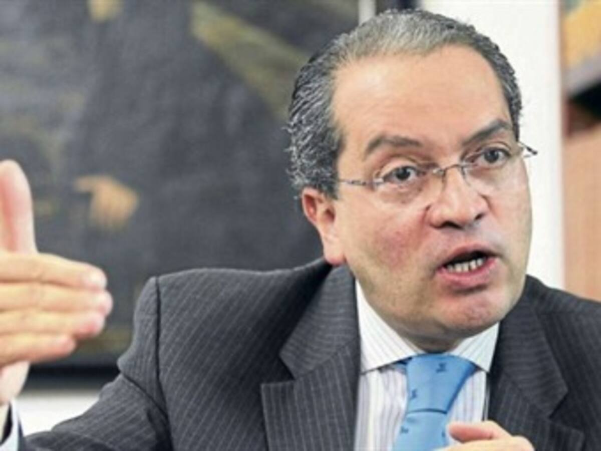 La paz debería estar lista antes de próximas elecciones: Mininterior