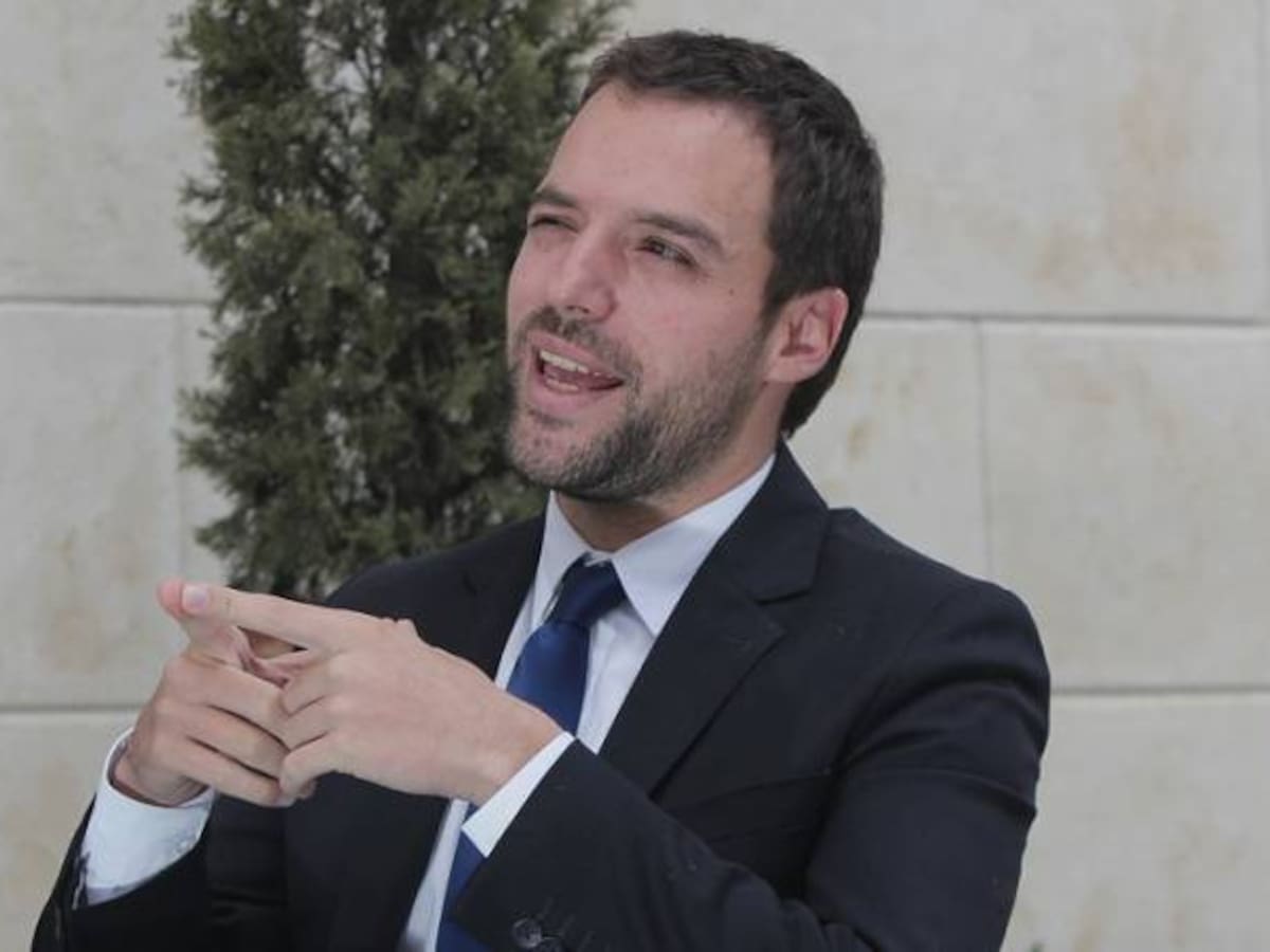 Luís Ernesto Gómez de los 'Converse' a las “Causas Ciudadanas”