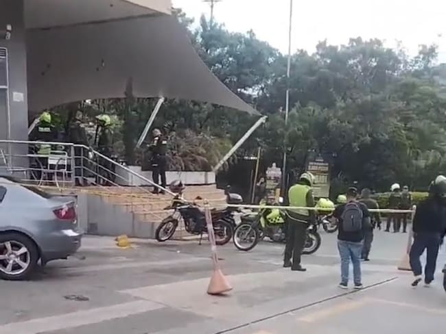 El ataque sicarial ocurrió en un restautante del barrio Zamora en Bello, Antioquia. Foto: Denuncias Antioquia.