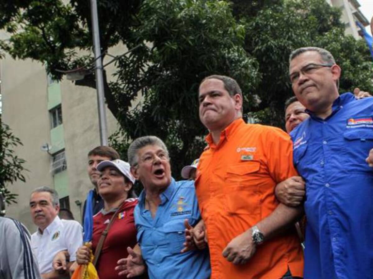 Oposición venezolana denuncia desaparición de jefe de política exterior de la Asamblea