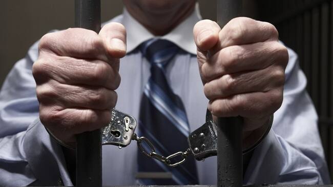 ¿Considera necesario que se amplíe la cadena perpetua para abarcar más delitos?. Foto: Getty Images