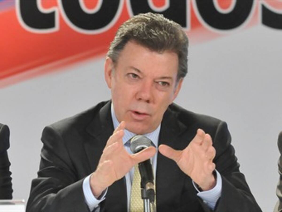 Santos admite que crisis económica en EEUU está golpeando a sectores colombianos