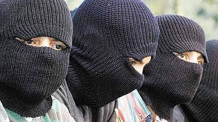 Las Bacrim: Alianzas criminales y escuadrones del horror