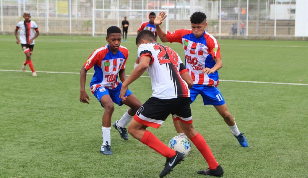 El Ider hará entrega de una placa de reconocimiento y la celebración de dos partidos interclubes en el Jaime Morón