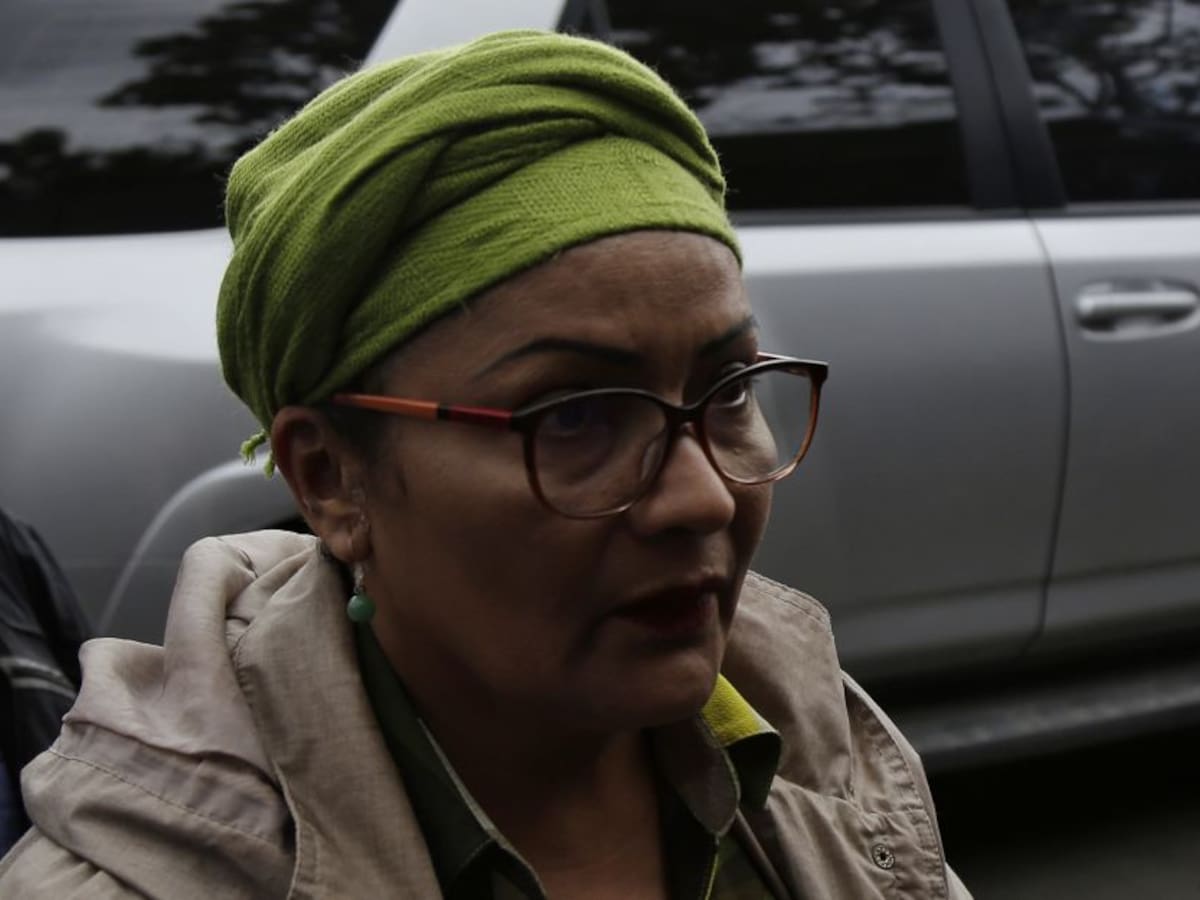 Victoria Sandino anuncia su renuncia a Comisión de la Mujer
